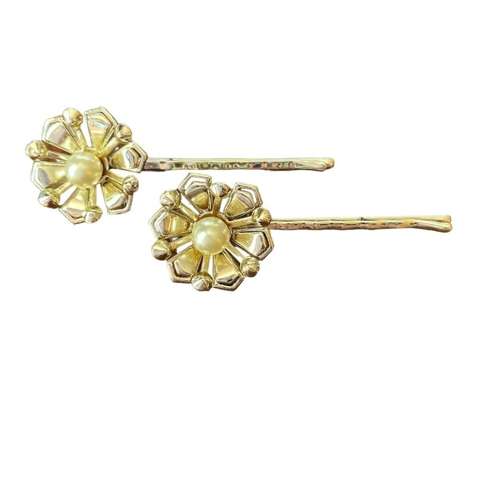 Vintage Bobby pins pearls in gold faux #12-29